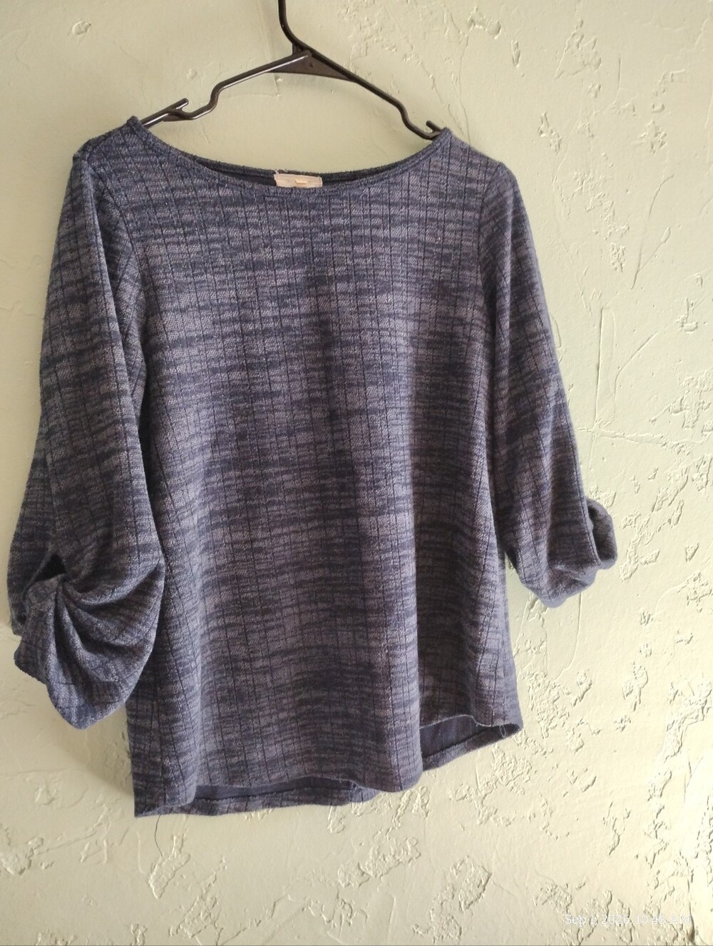 Women's Medium Gray Blue & Navy Heather Top 3/4 Sleeve